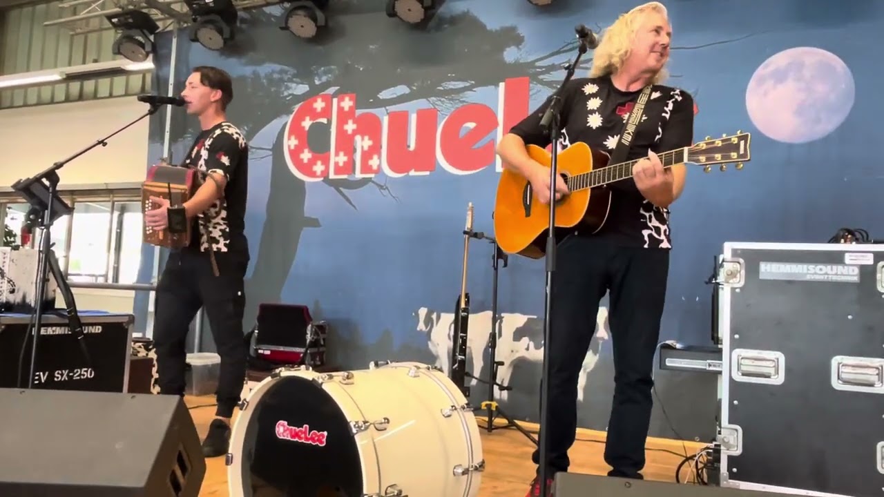 Uf Heche Bärge(Gratiskonzert ChueLee am Jubiläumsfest 60 Jahre Meyer AG)