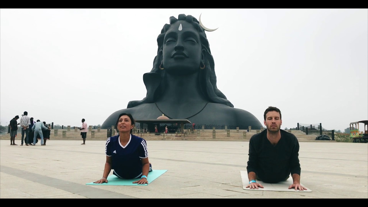 Surya Namaskar Variation (NOTHING TO DO with Isha Yoga)  just enjoying the public space!