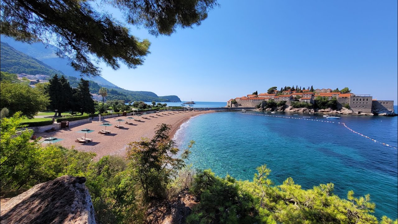 Walking from Milocer Beach to Sveti Stefan Beach/Прогулянка від пляжу Мілочер до пляжу Свєті Стефан