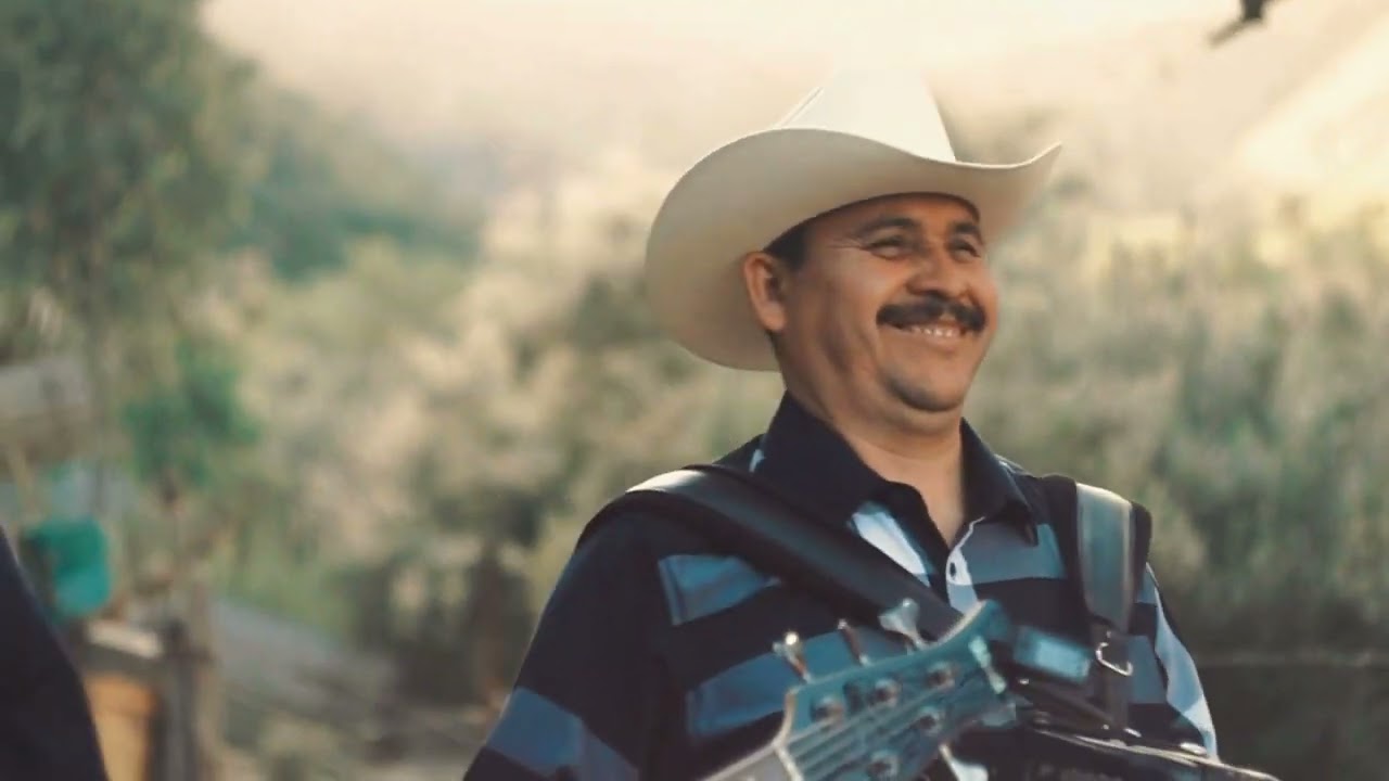 Los triunfadores de sinaloa seguros tumbados autor el aboytes