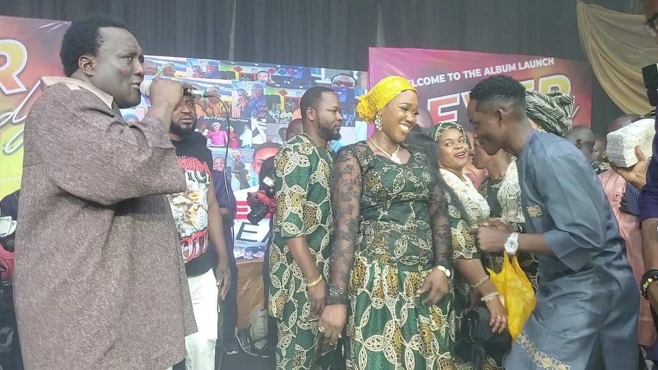 SAHEED OSUPA PERFORMANCE @ DEWALE OMO OSUPA ALBUM LAUCHING IN IBADAN 