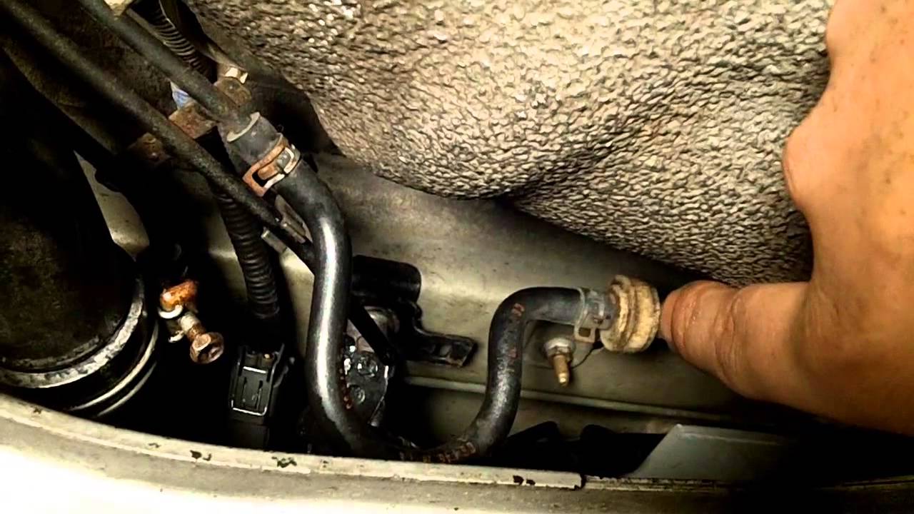 Mazda 626 - Reinstalling the Fuel Tank