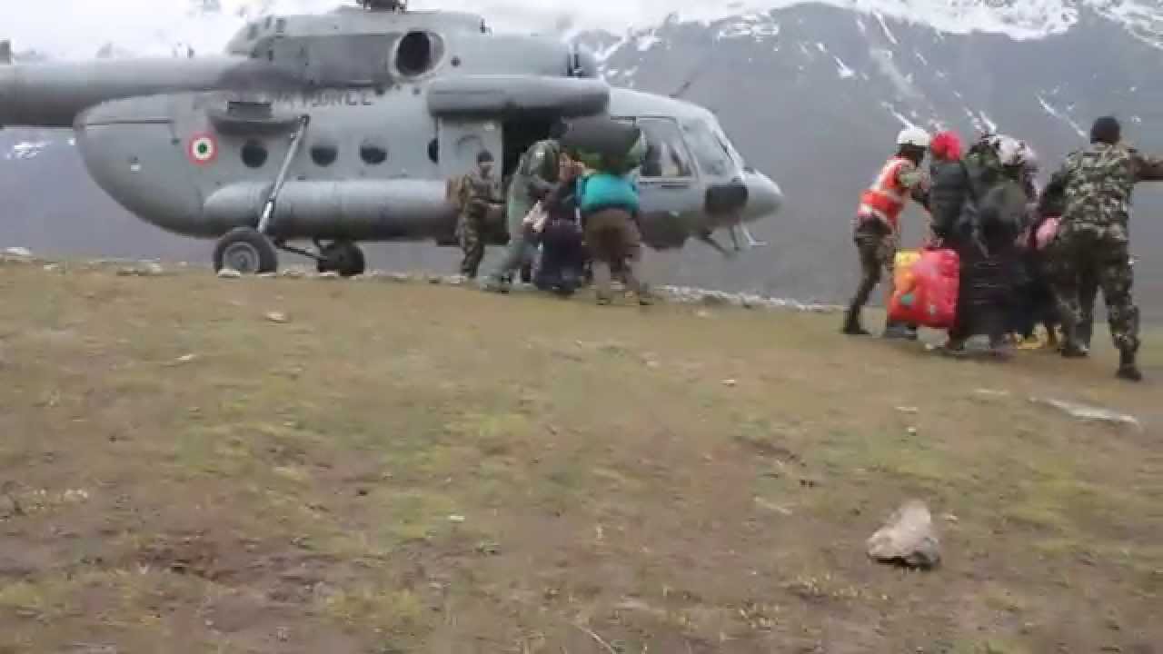 Neapli army and indian air force rescuing earthquake victims at langtang national park