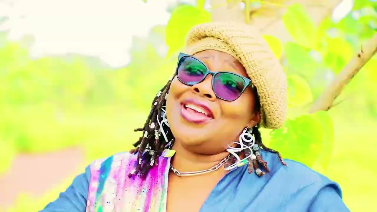 Arouna & Zaza Diarra - Dounouya