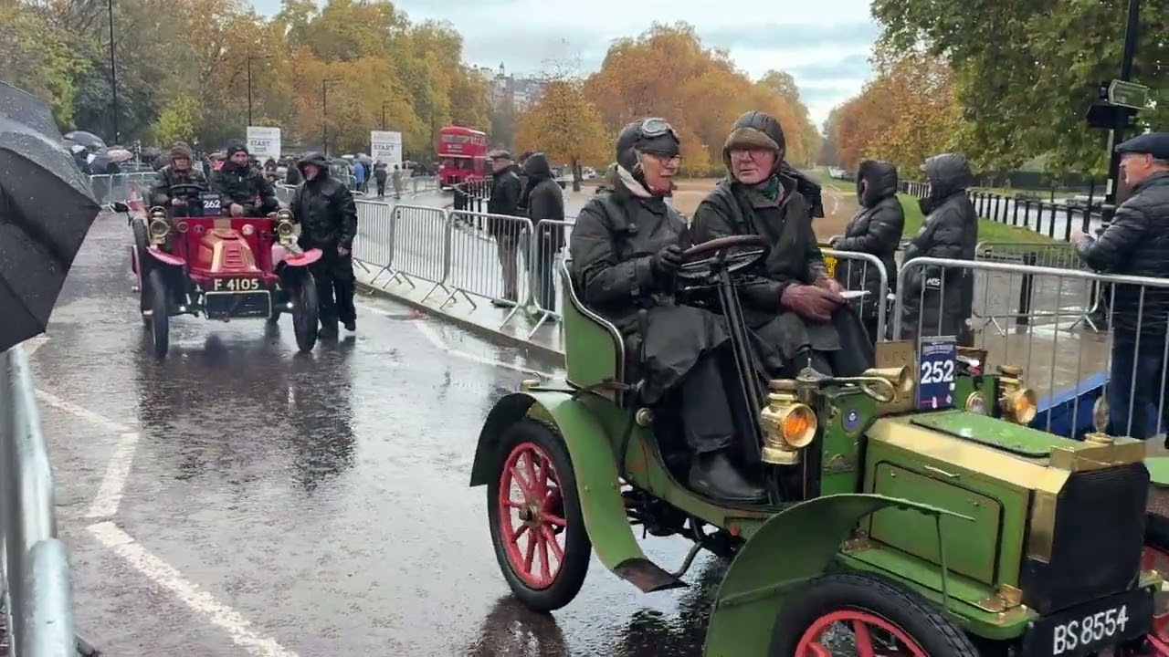 The start of London to Brighton Veteran Car run 2025 on the 02 11 2025 from Hyde Park # 4