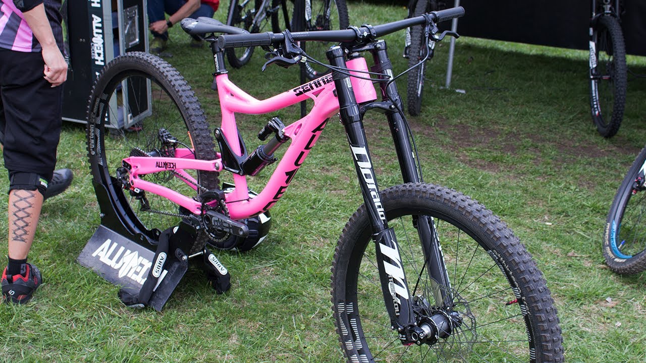 Alutech Sennes DH 29: 29-Zoll-Downhill-Bike in der Kurzvorstellung