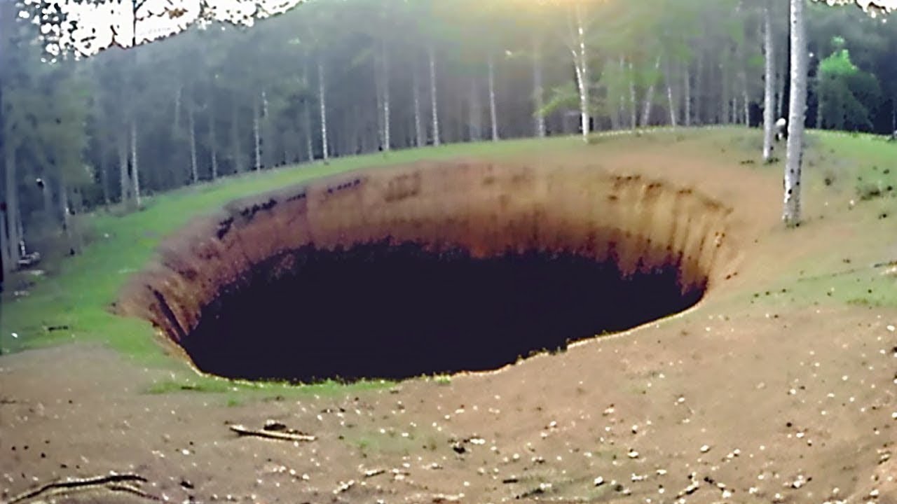 Tento dron vletěl do Melovy díry a to, co zachytil, děsí celý svět