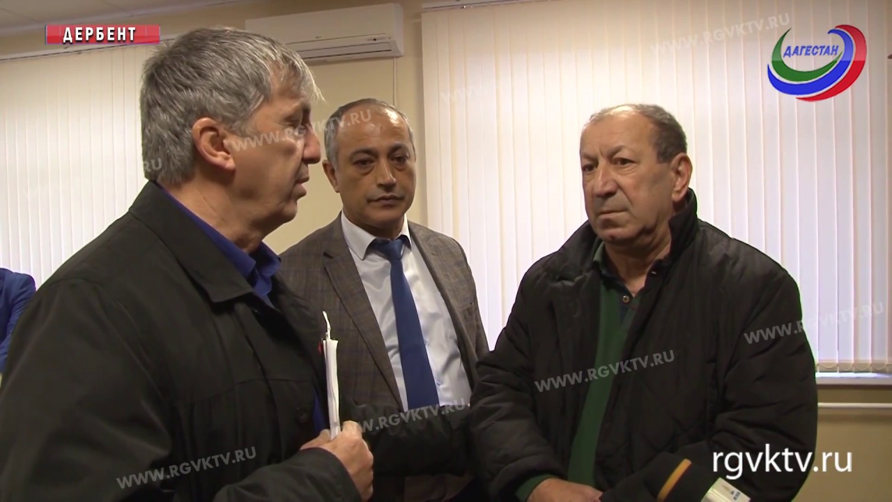 Директор дербентской школы уволен за поборы