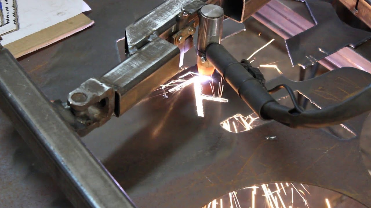 Pantografo taglio plasma fai da te(Homemade plasma cutting pantograph)
