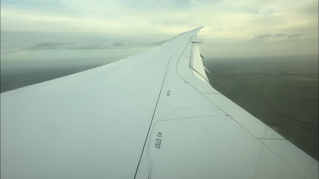 Air Tahiti Nui 787-9 Landing at Paris Charles de Gaulle (CDG)