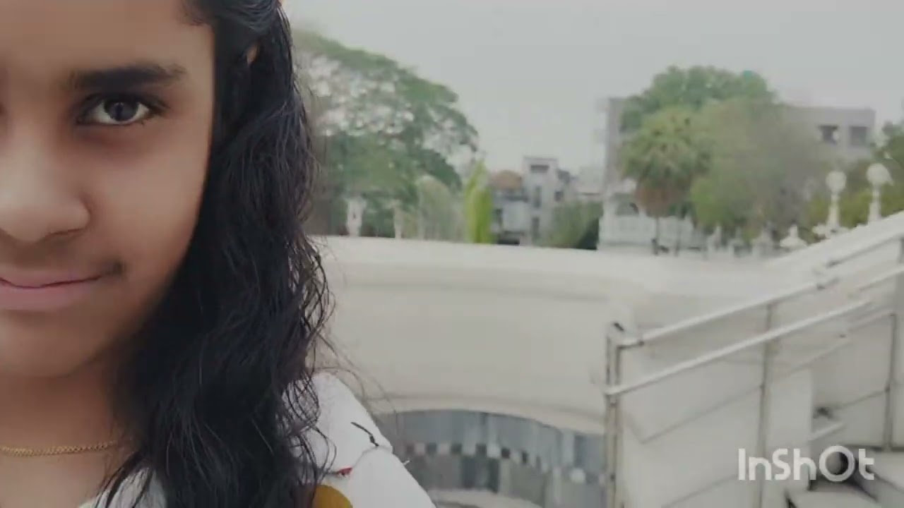 Rajbari,dumburlake dekheashlam khub sundor jaiga