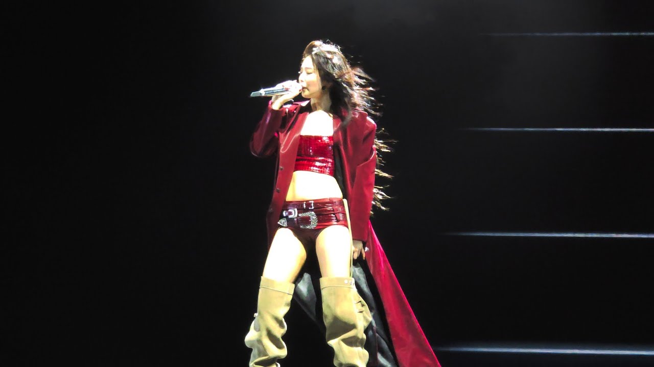 250413 JENNIE - F.T.S. | Coachella Weekend 1 [4K Fancam]