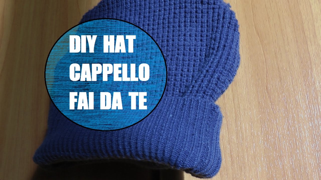 A hat from a sweater - Un cappello da un maglione