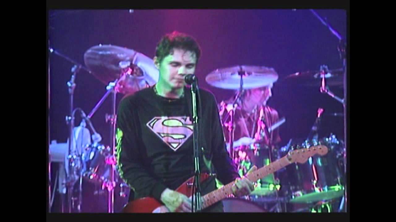 Spaceboy - The Smashing Pumpkins [1993] - Live @ Metro HD.