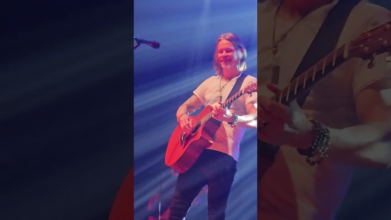 Alter Bridge live with Watch over you😍 at Rockhal, Luxembourg 