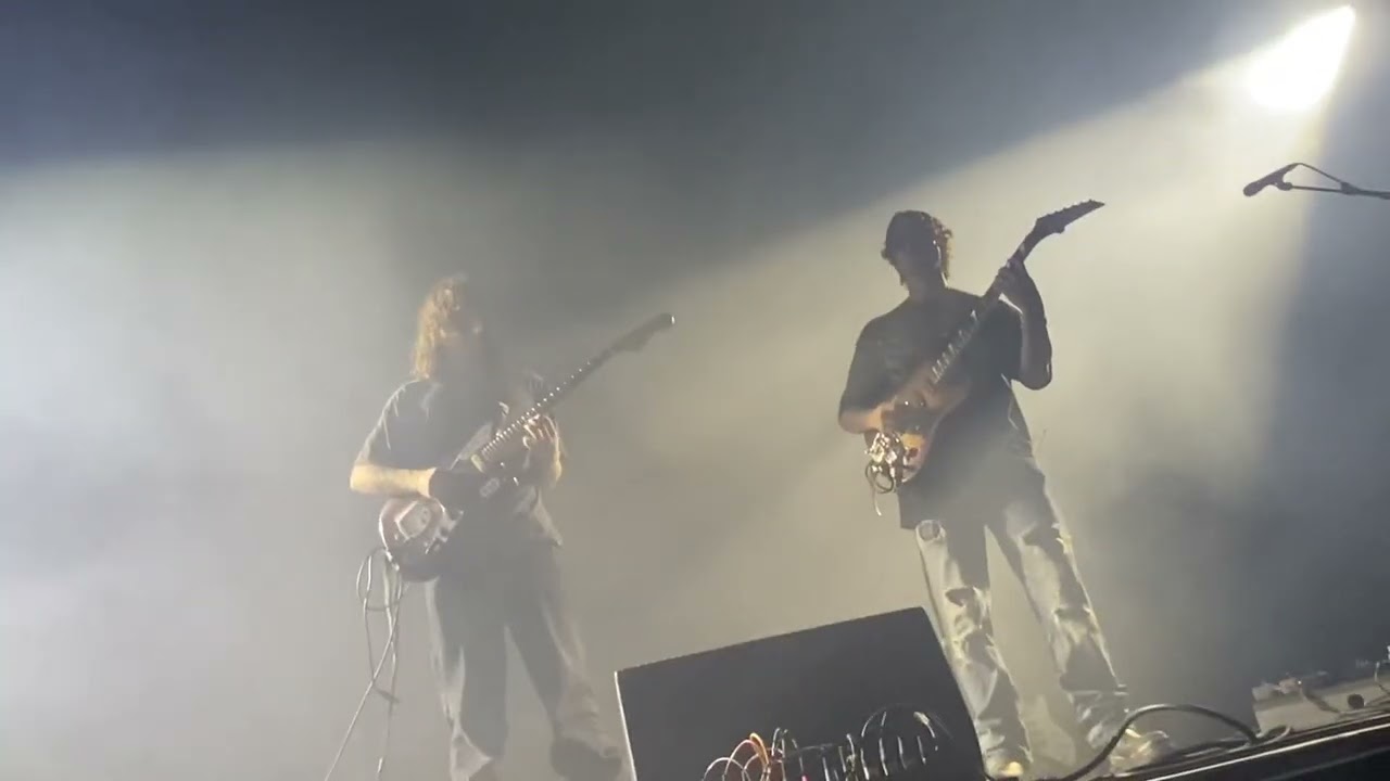 My heart will go on Céline Dion cover - Mk.gee - live at History Toronto - 01/10/2024