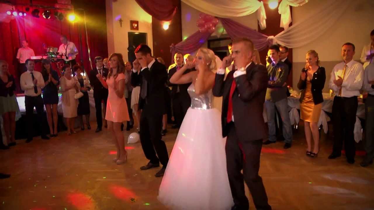 Najlepszy Pierwszy Taniec na wesoło 2013  - Ona tańczy dla mnie - the best first dance ever