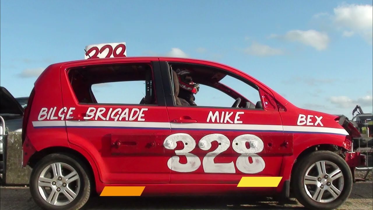Bilge Brigade Mike races Warton Back to Basics Bangers Aug '25