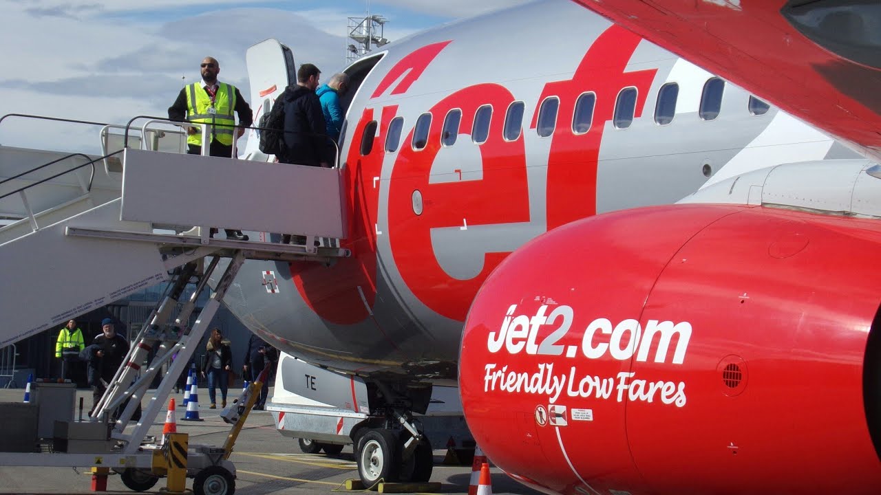 TRIPREPORT | JET2 (ECONOMY) | Boeing 737-800 | Grenoble - Manchester