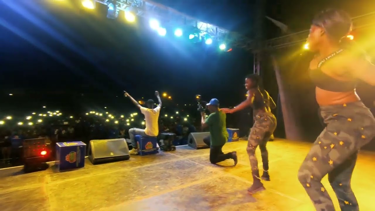 Balla Moussa ft Navigator call me police en live (Performances)_Sangaredi Guinée games tour