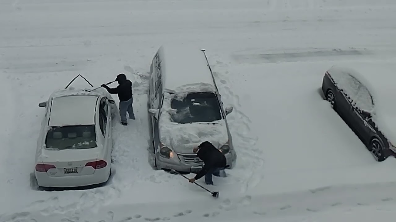 Heavy snow outside in Gaithersburg, Maryland, USA has made the environment white 