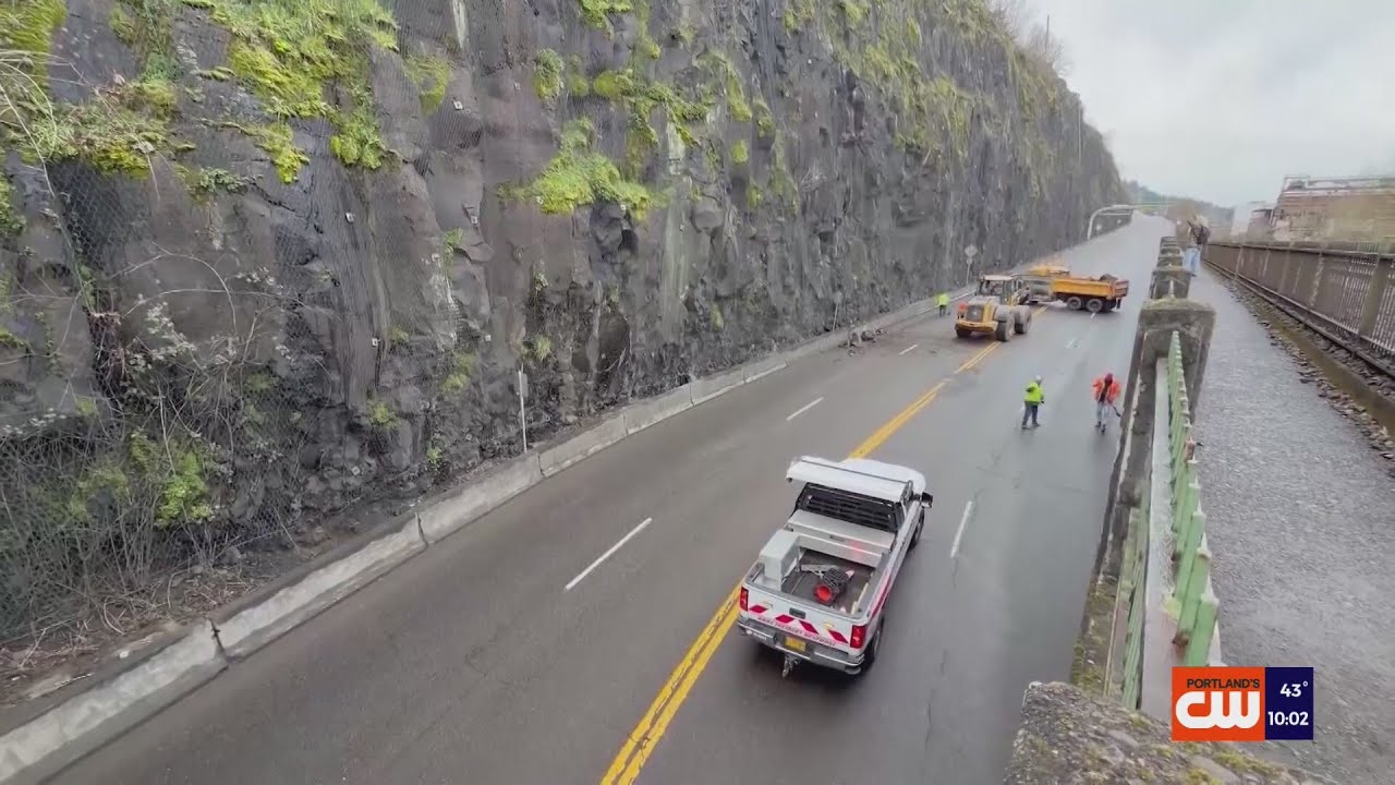 Oregon City landslide blocks tunnel