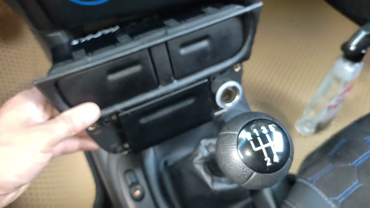 Установка подстаканников Opel Vectra B 1999