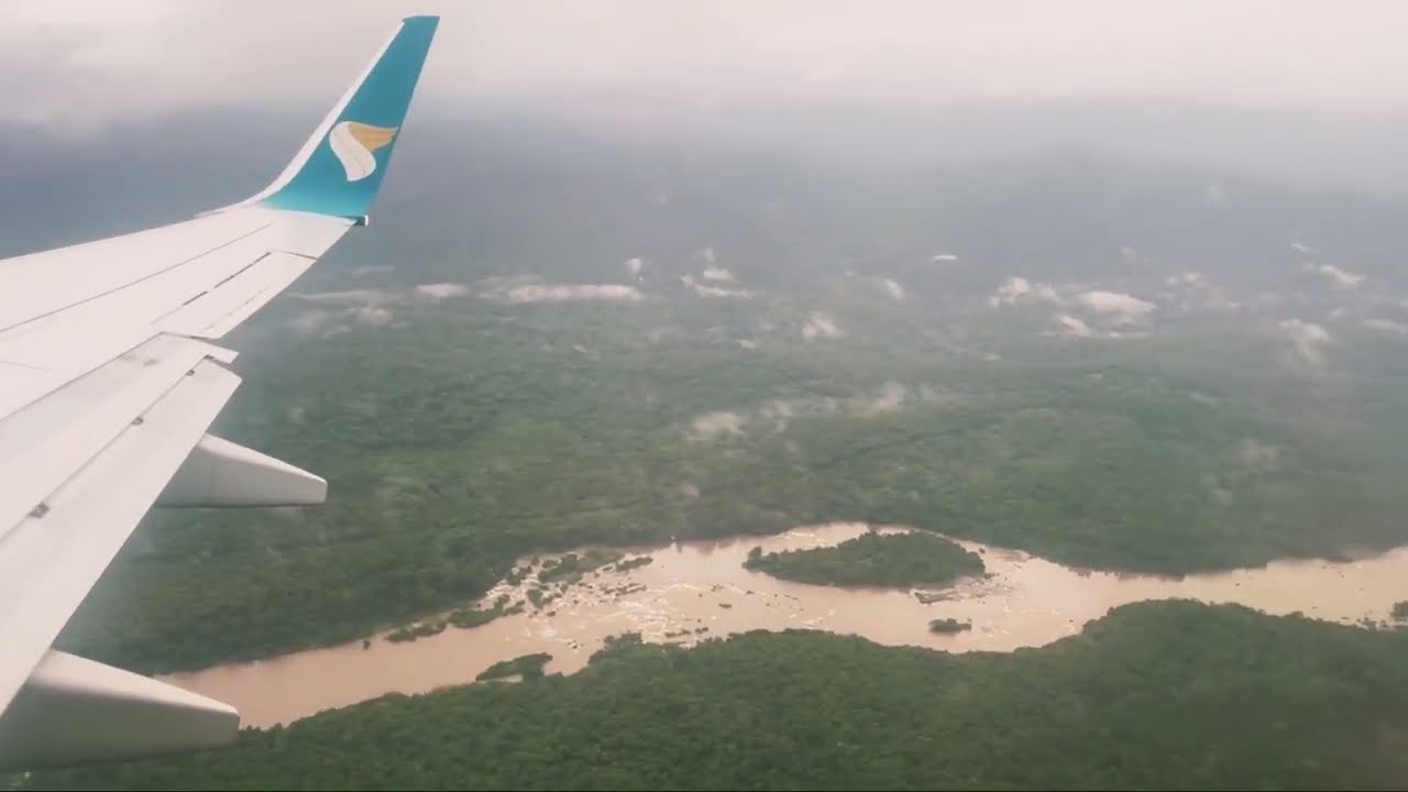 Landing at Cochin International Airport || Oman Air || Amazing Video