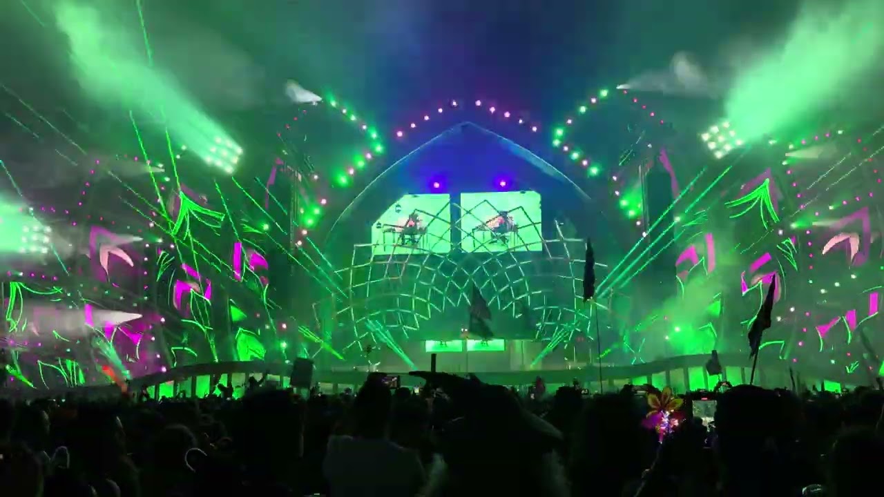 Deadmau5 @ EDC Las Vegas 2024 cosmicMEADOW 4K HDR @ 60fps - 2160p60