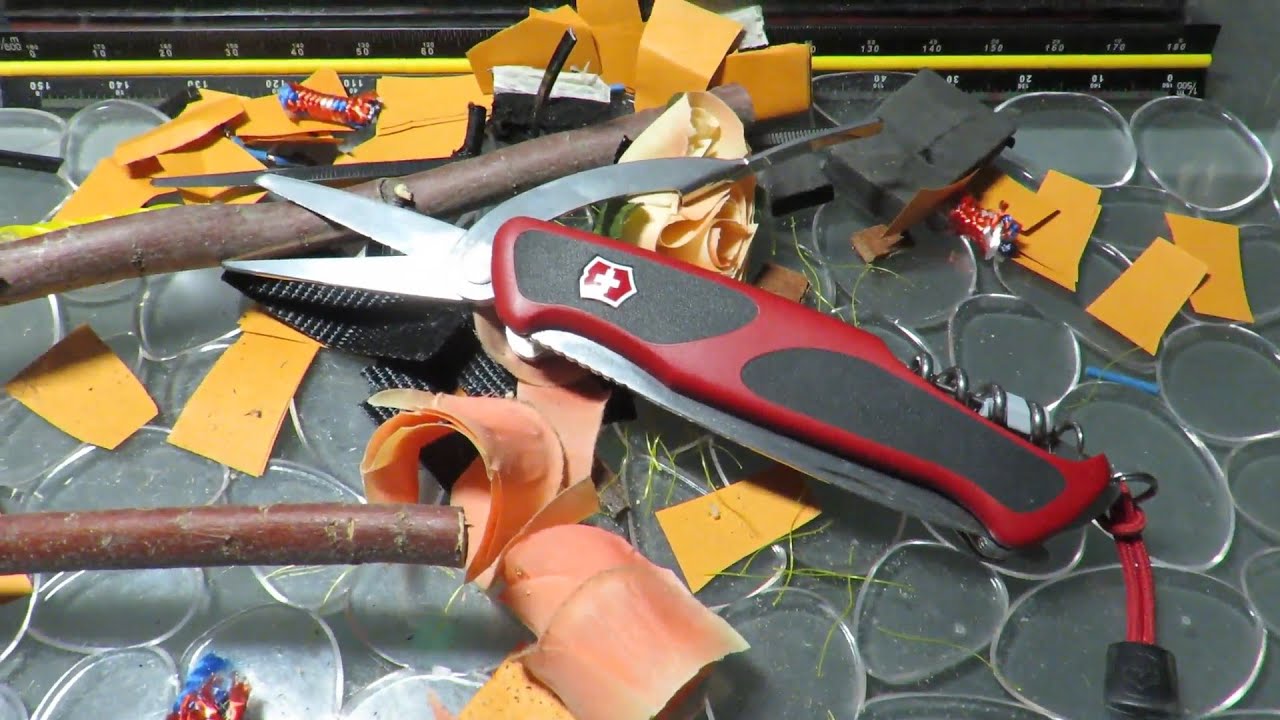 Victorinox Ranger Grip 71 GARDENER [0.9713.C] : Scissors Test [MT VOD]