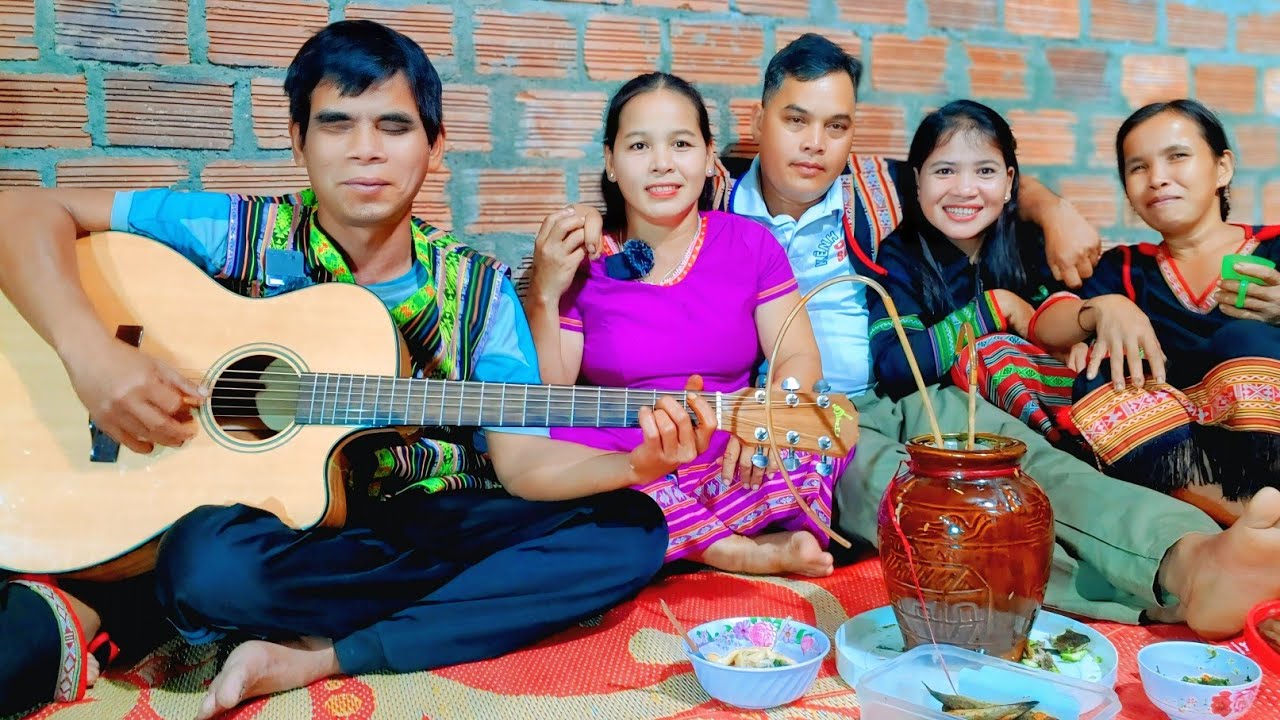 Dân ca jrai - KIẾP EM ĐÀN BÀ ĐƠN THÂN | dần toi 