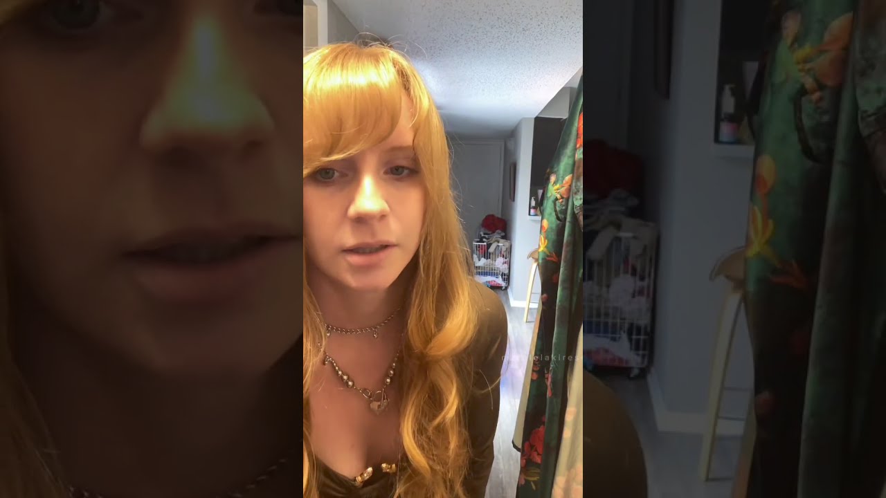 her hair is golden