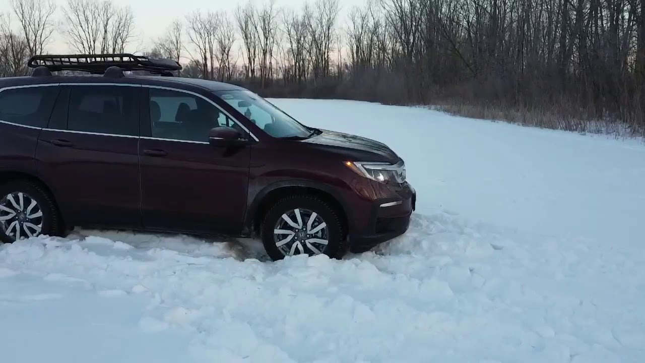 Snow test Honda Pilot AWD 2020 , fail or success lets see