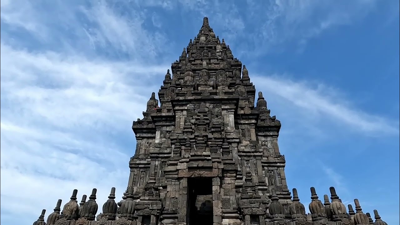Om jai jagdish hare | Aarti | soulful (Mauritius to Indonesia) | Amaren M Ft Julia