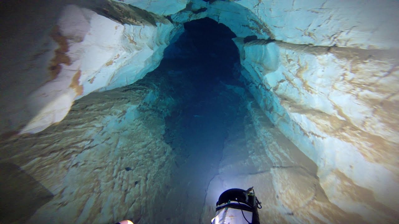 Grotte Exsurgence des Ressecs (Hérault - 2025)