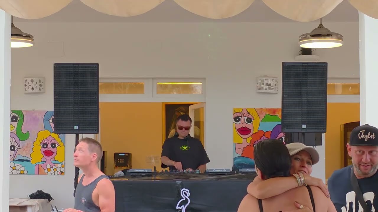 Sandalyon Sessions 2025 - Command Strange
