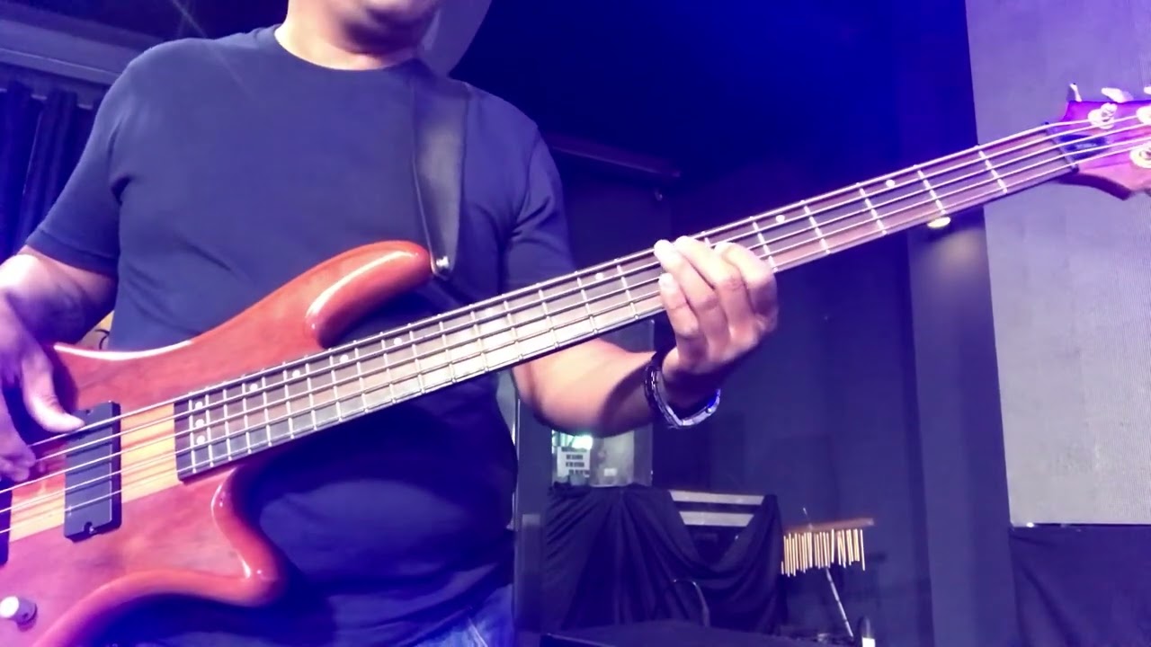 Higit sa lahat by malayang Pilipino bass cover