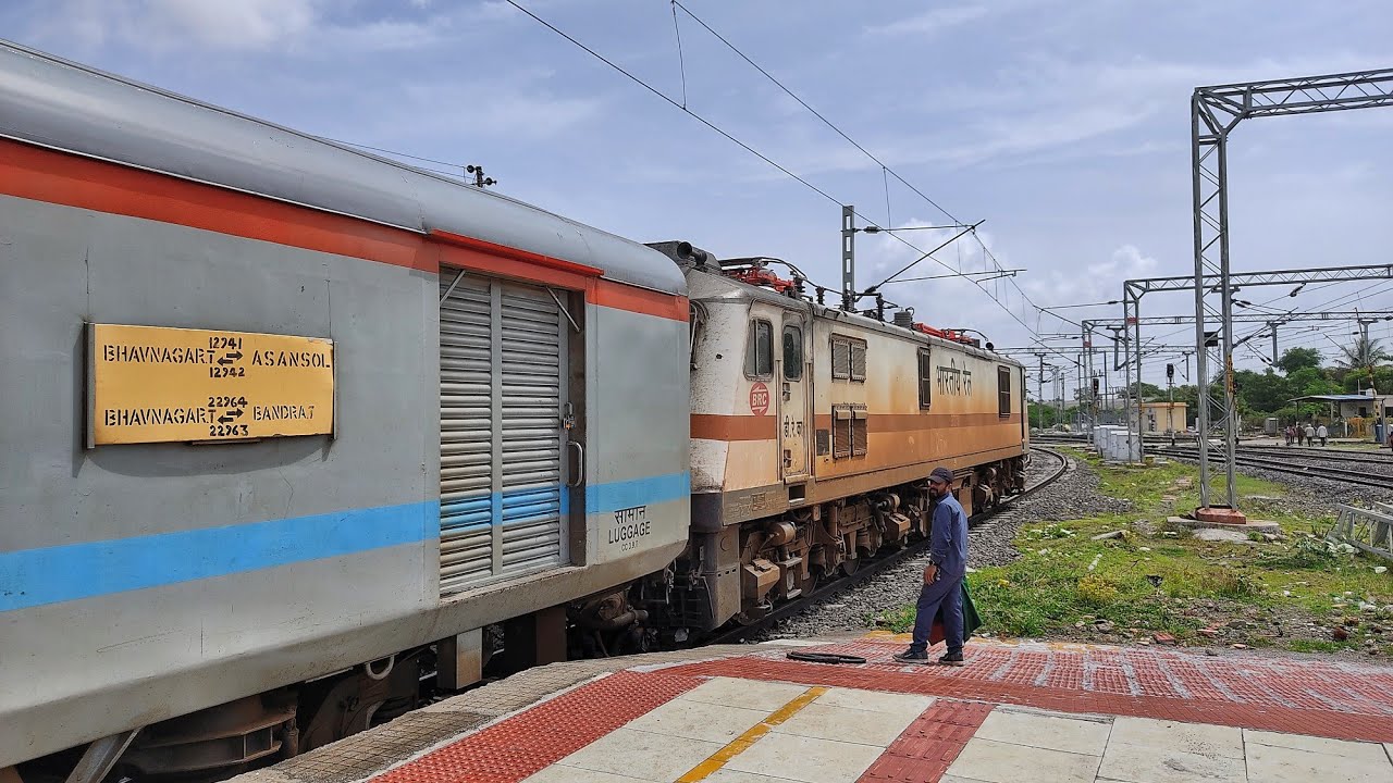 Asansol to Bhavnagar by Parasnath Express | Few journey moments