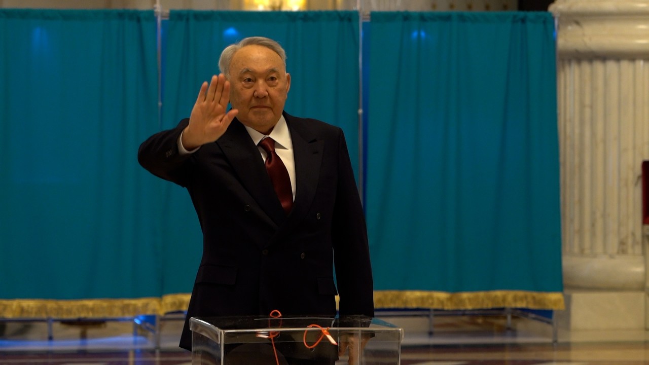 Экс-президент Нұрсұлтан Назарбаев  дауыс берді
