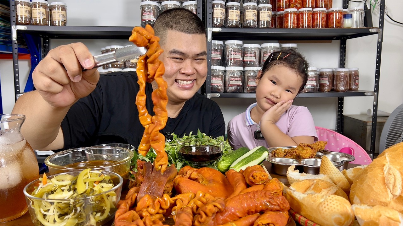 Ba Con Mập Food Mukbang Mâm Phá Lấu Ruột Heo Trứ Danh Hóc Môn Ngon Quá Ông Bà Cô Chú Ơi