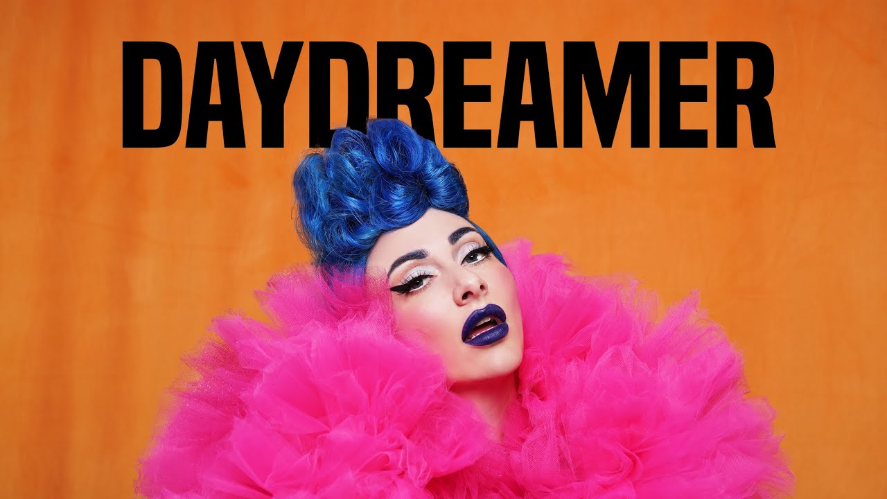 Qveen Herby - DAYDREAMER ft. iyla [Lyrics]