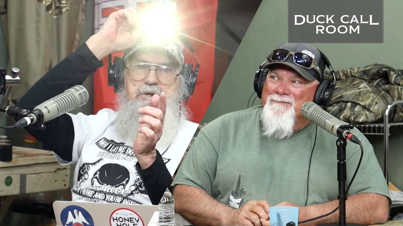 Uncle Si Warned Them He Was Fixin' to Get Wet | Duck Call Room #21