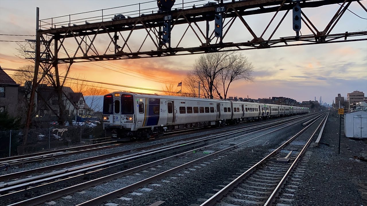 MTA Long Island Rail Road Evening Rush Hour Action @ Forest Hills (3/6/23)