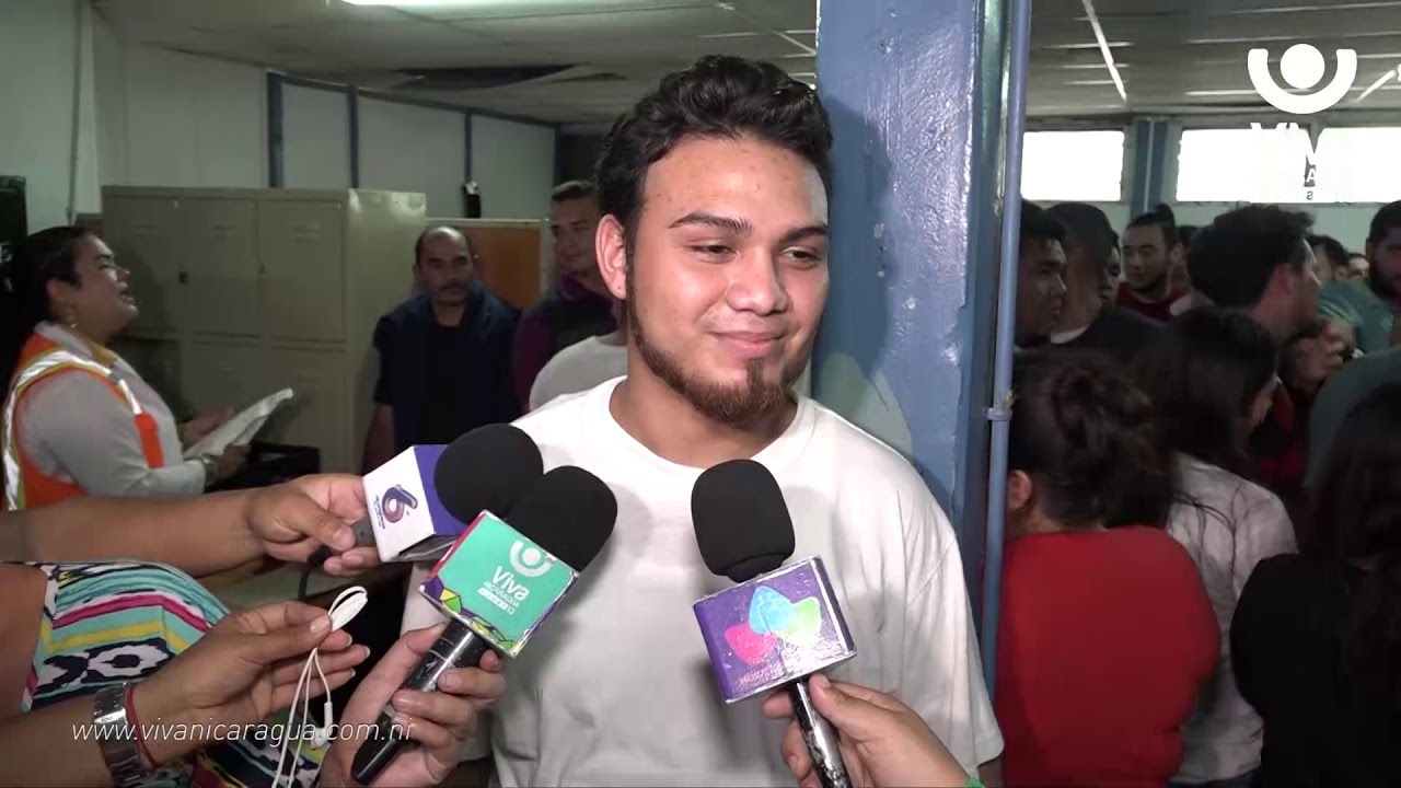 Cien nicaragüenses deportados de Estados Unidos llegan a su tierra