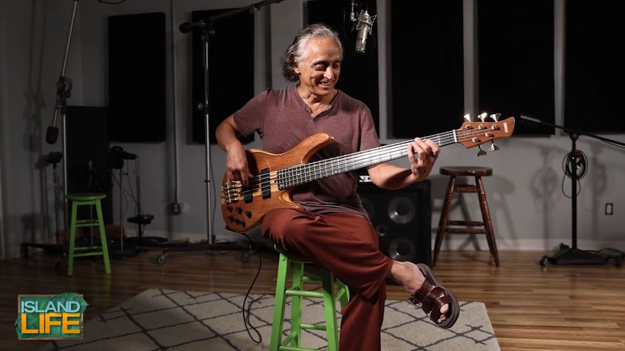 ROCK STAR & LOCAL BOY MENTORS HAWAII STUDENTS | Benny Rietveld
