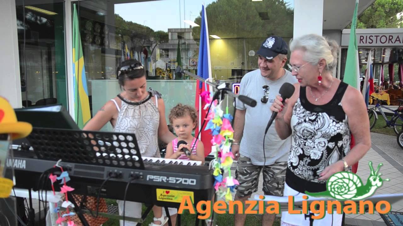 Alice & Clara al Suset Party