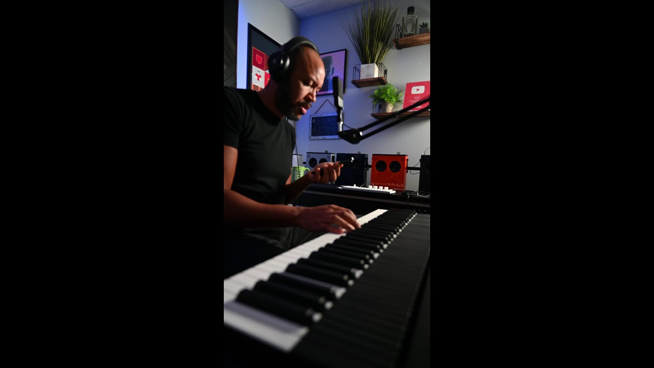Morning sounds on the Expressive E Osmose 61