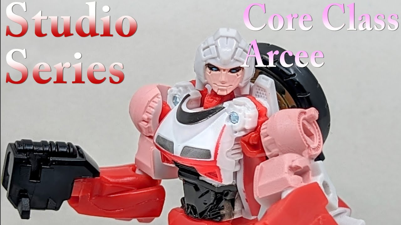 Chuck's Reviews Transformers Studio Series Rise of the Beasts Core Class Arcee
