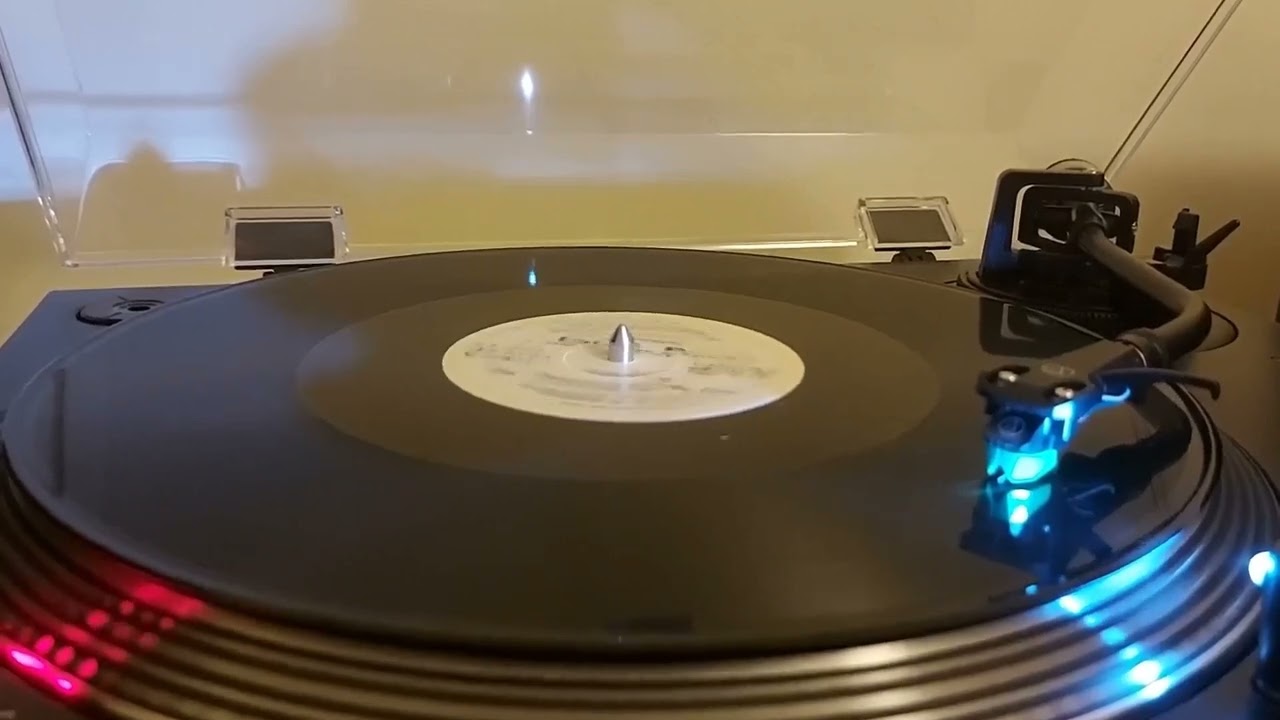 Ester B. - The Pleasure Of The Music (Instrumental)