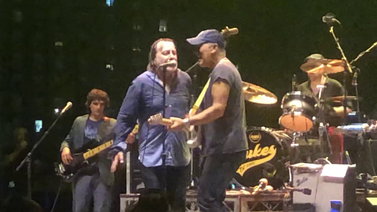 Bruce Springsteen and Southside Johnny: Talk to Me at the Stone Pony, July 6, 2019